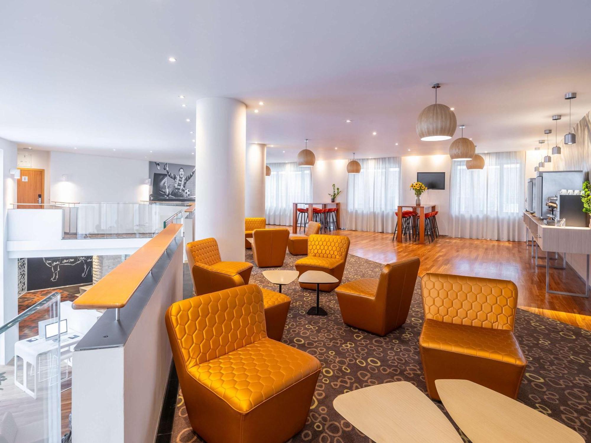 Novotel Brussels City Centre Esterno foto