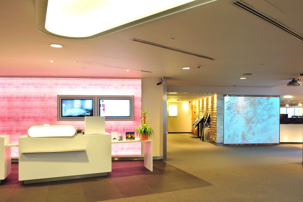 Novotel Brussels City Centre Esterno foto